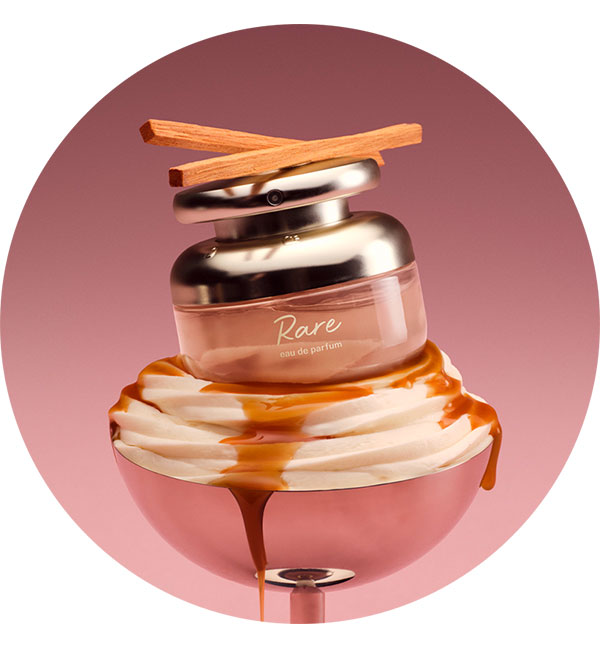 عطر سيلينا غوميز الوردي رير