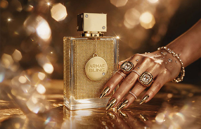 عطر Club de Nuit Bling Gold